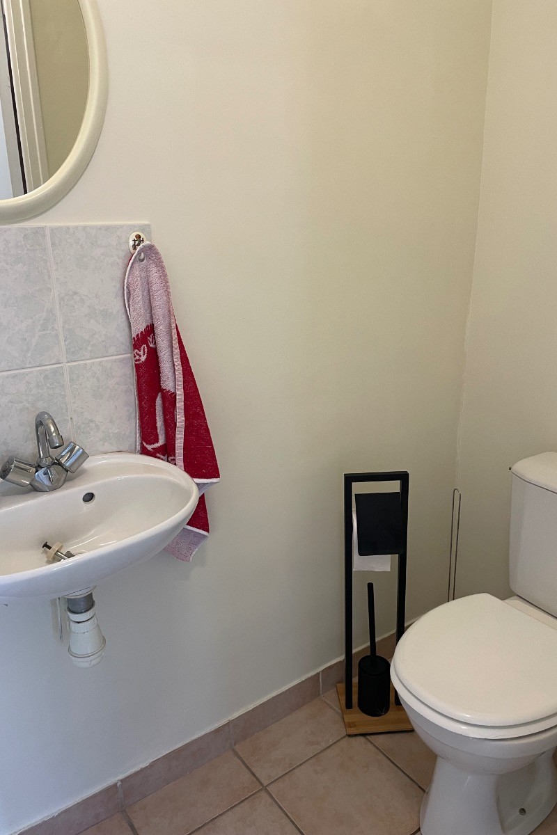 Espace toilette  *Avec serviette et savon