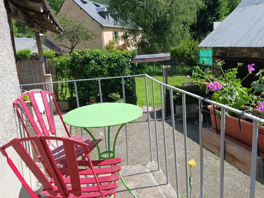 Balcon-terrasse fleuri