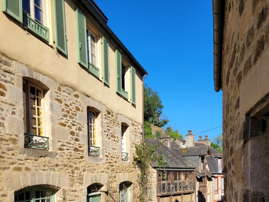 Photo n° 12 of the location