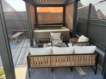 Spa : espace privatif avec supplément tarifaire obligatoire