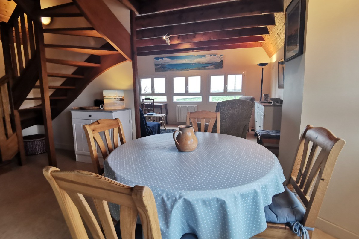 séjour coin repas