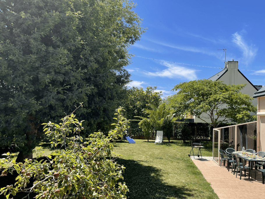 La terrasse vue de l'Est