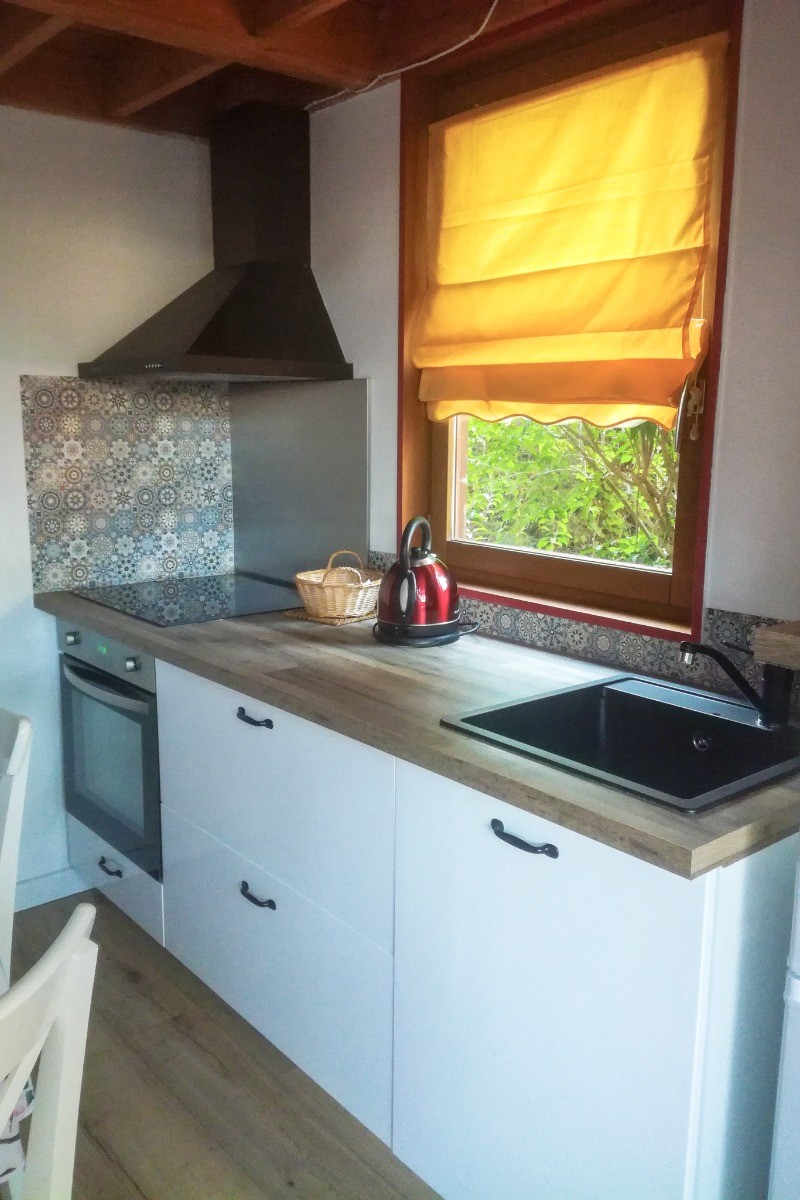 cuisine vue de l'entrée