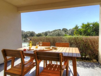 Mobilier de jardin gîte Lili