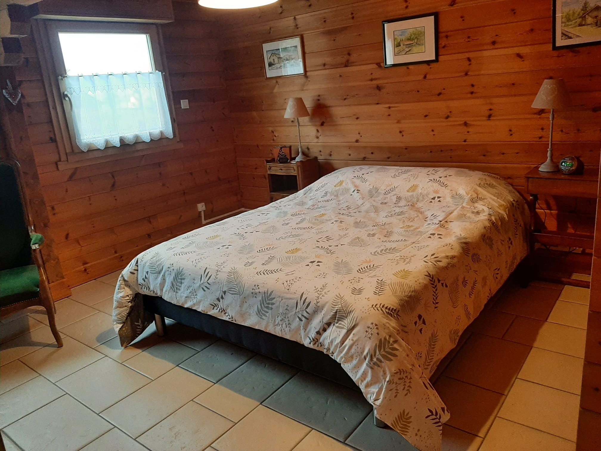 Chambre parentale - Chalet sous Le Théâtre, au cœur de Bussang dans les Vosges