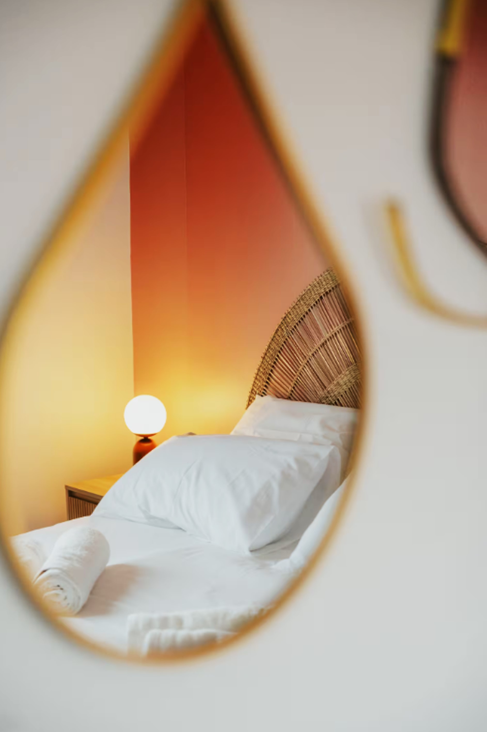 Chambre 1 pour 2 personnes (lit 160 x 200) au 1er étage