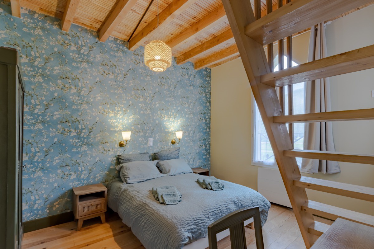 chambre 1 LE MOULIN DE SIRAMON à St Céré Lot 46