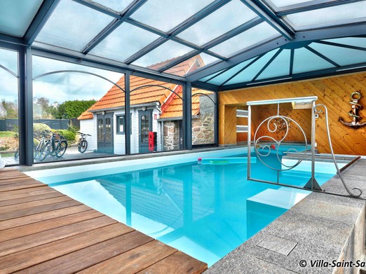 Piscine d'intérieur