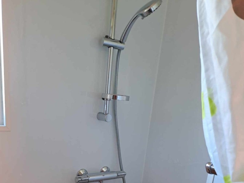 Douche à l'italienne