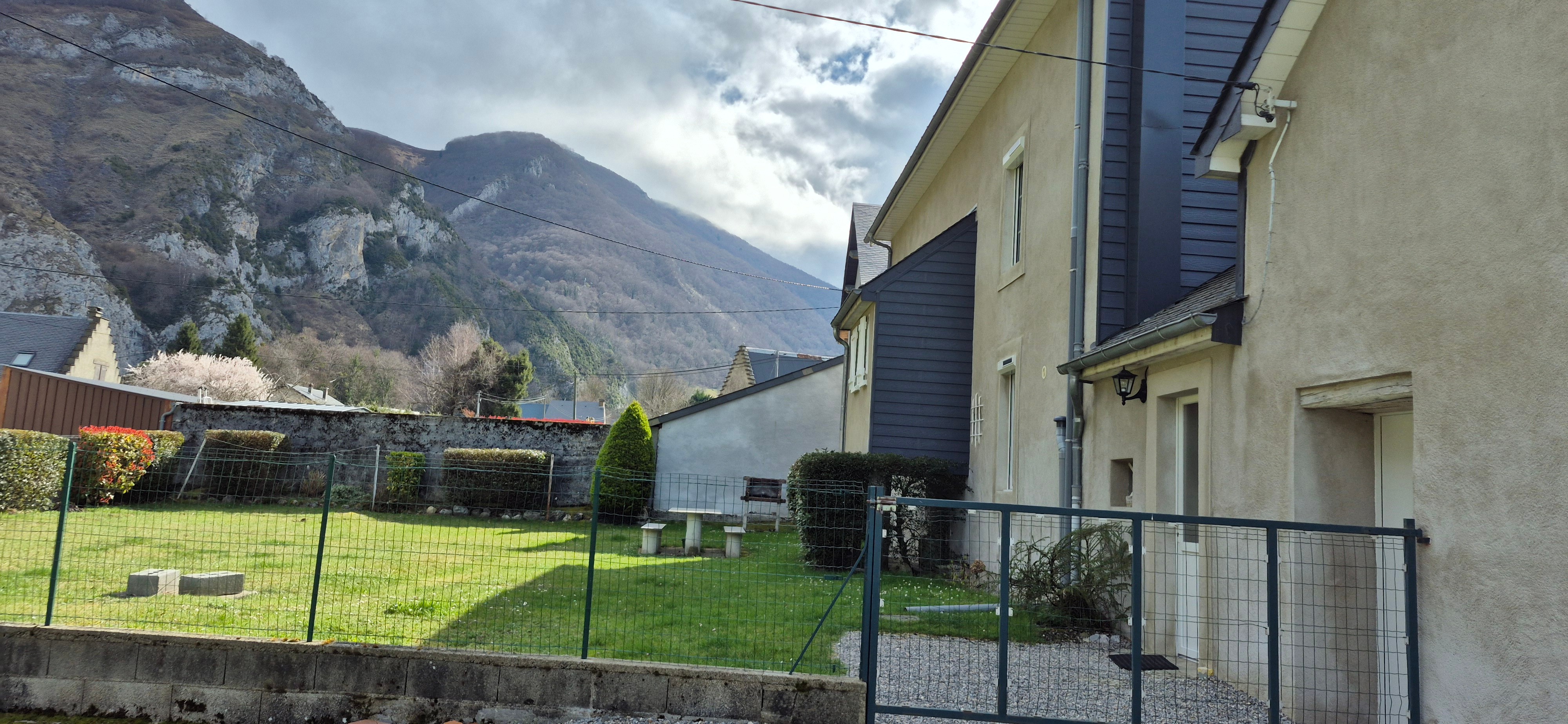 Fenced park behind the gîte