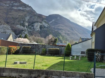 Fenced park behind the gîte