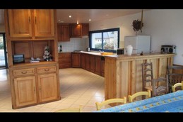 LASBLEIZ Location Plougrescant - espace cuisine