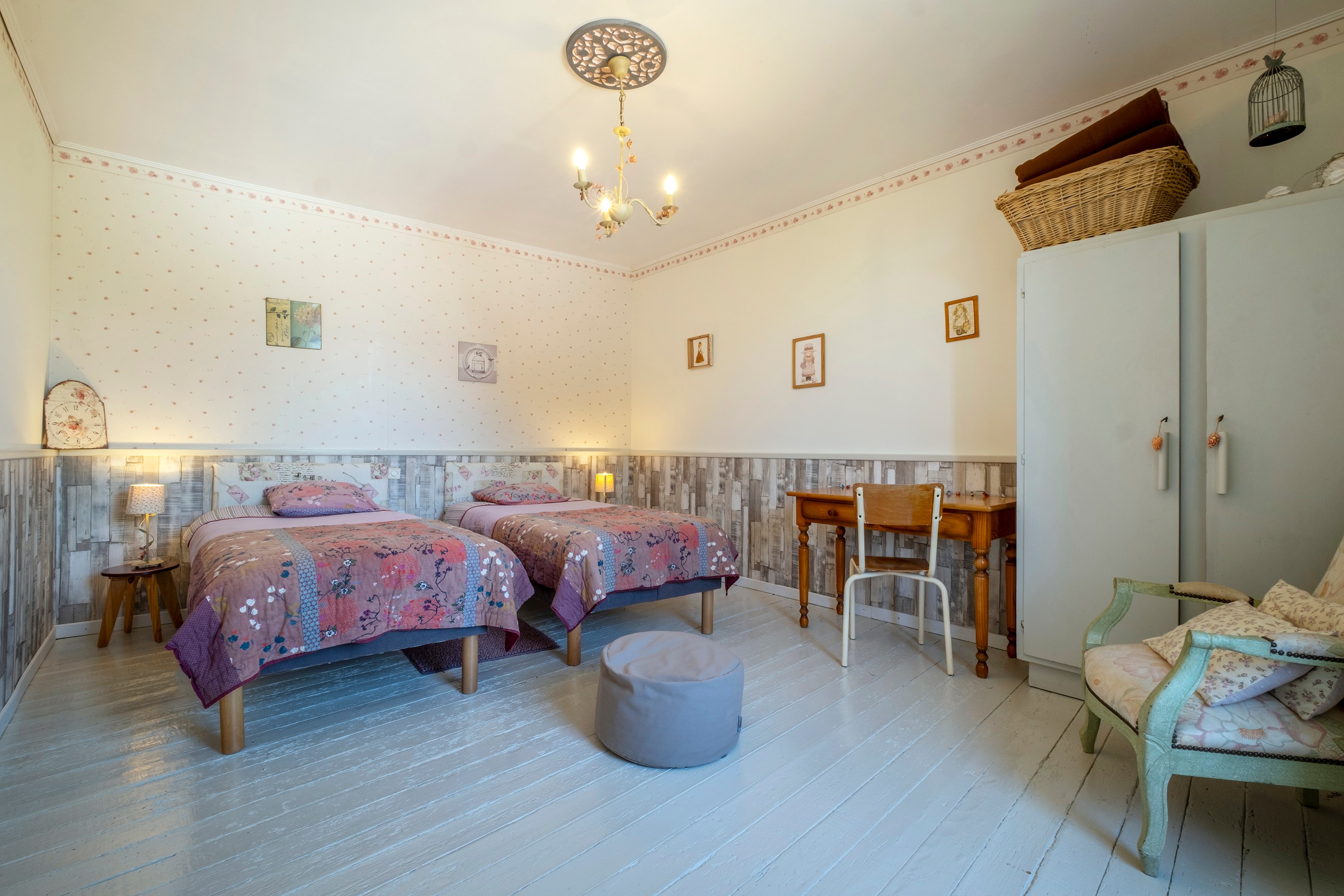 chambre deux lits
