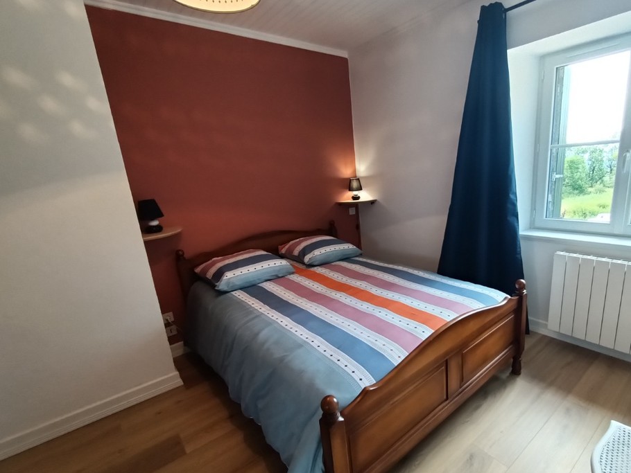 Chambre 1 lit 140*190