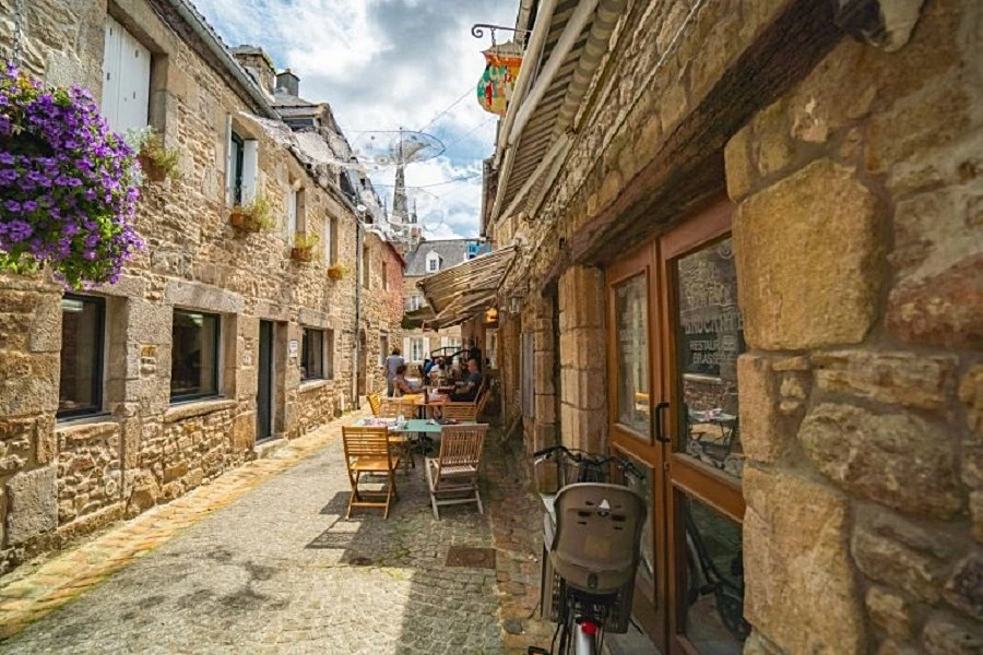 Rue de Saint Pol de Léon