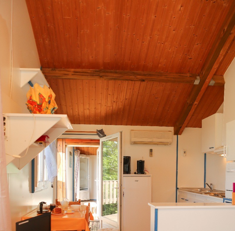 coin salon tele castelnau de montmiral tarntoscane-occitane pyrennees mediterannee