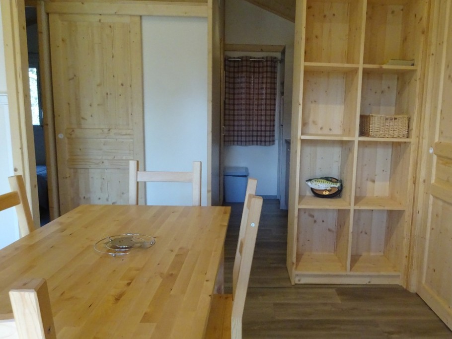Loriot - chalet en Bresse dans résidence avec étangs et baignade
