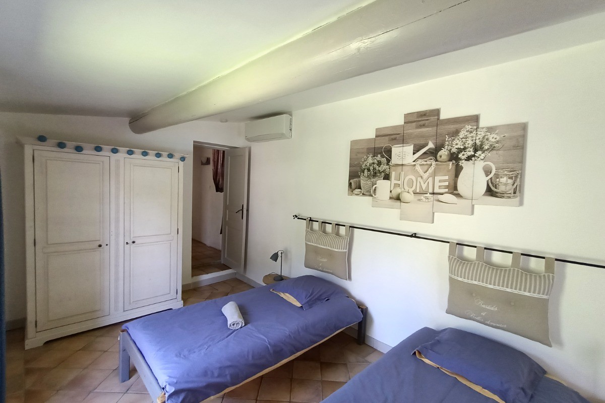 La chambre bleue du bastidon