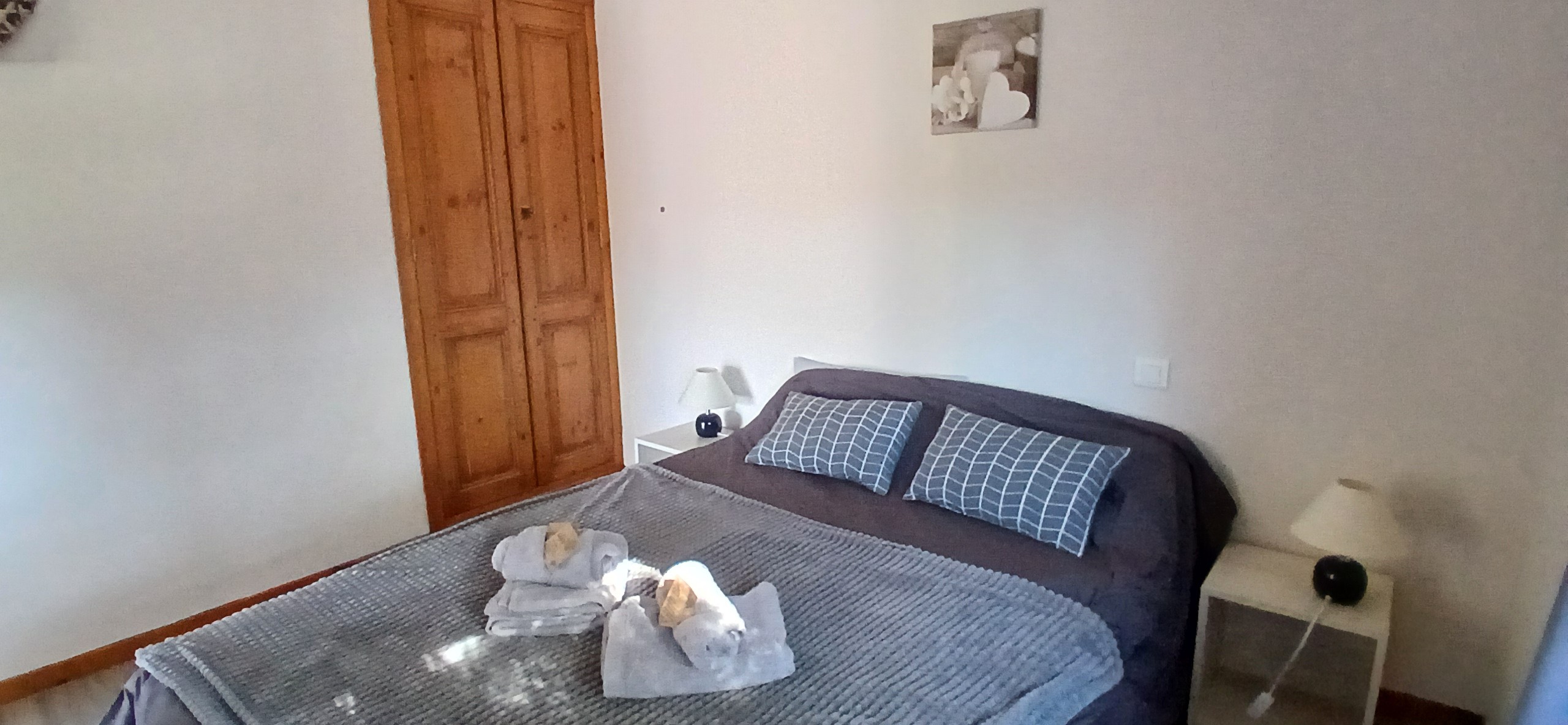Gîte "Pic de Cluzel" : Bedroom 1