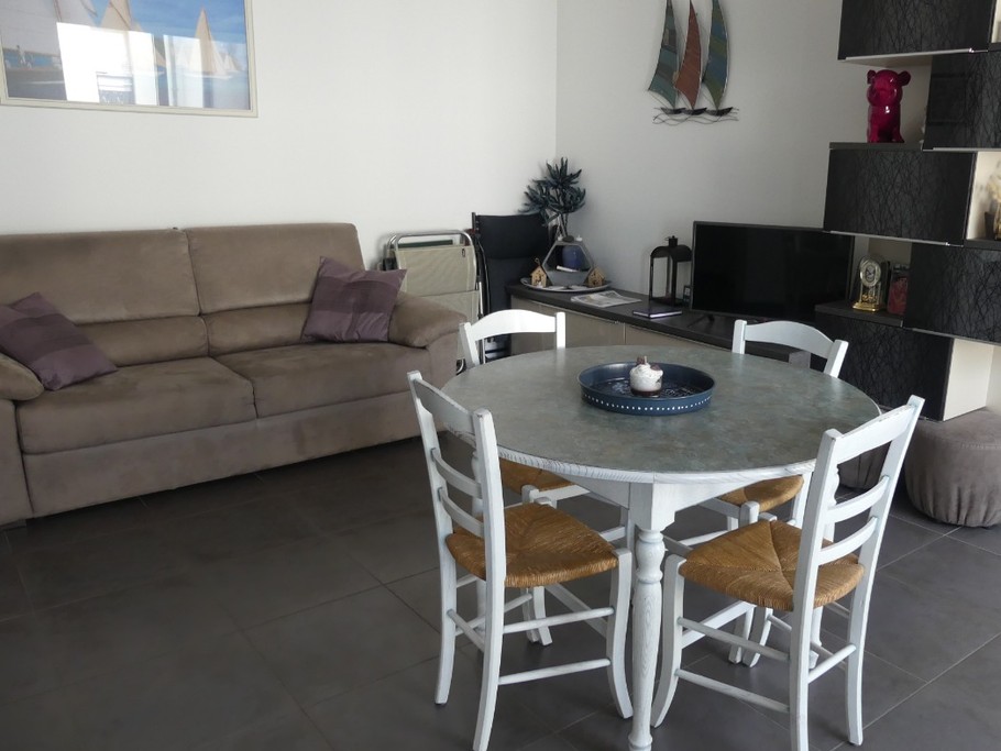 Salon/séjour - convertible en 140