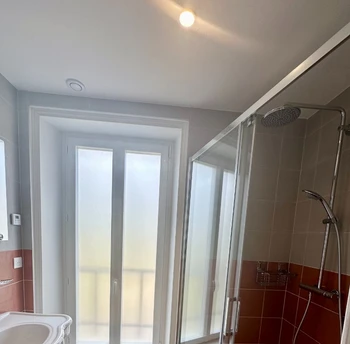 Salle d'eau - Neufchâtel - Château Viéndal