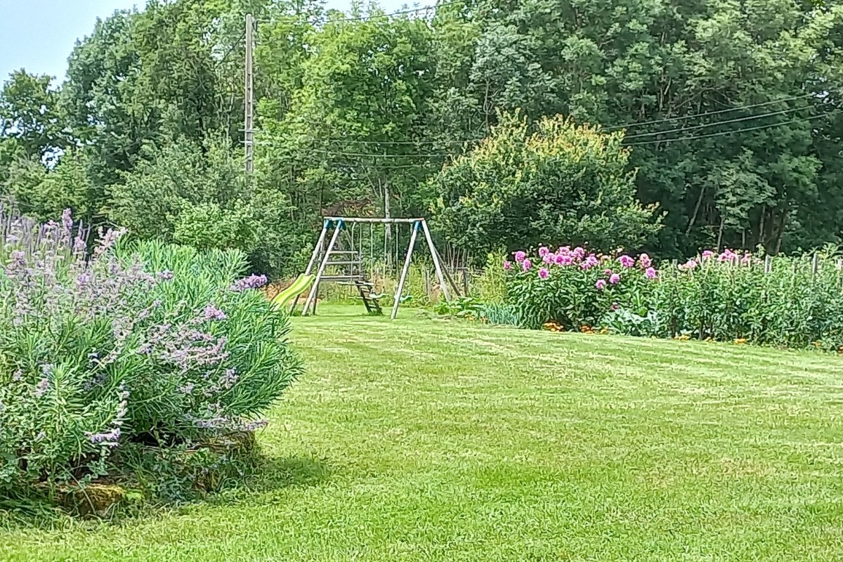 le jardin et le portique