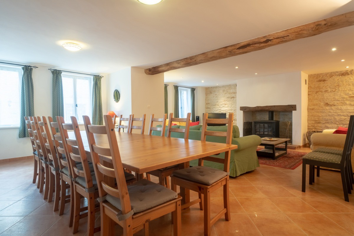 Salle à Manger et Salle de séjour
