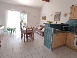 Gîte les clapas - la Maison Verte - Séjour