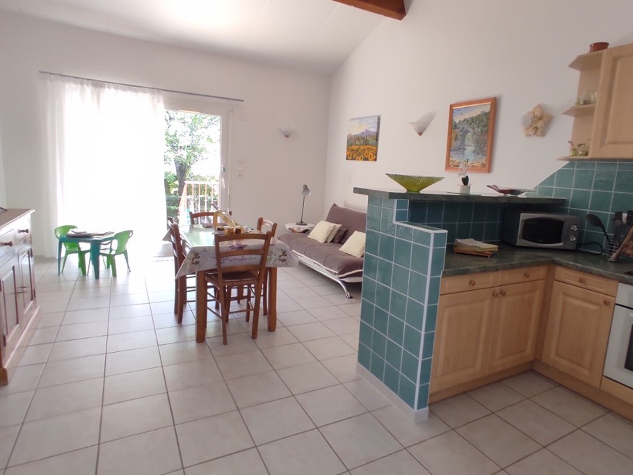 Gîte les clapas - la Maison Verte - Séjour