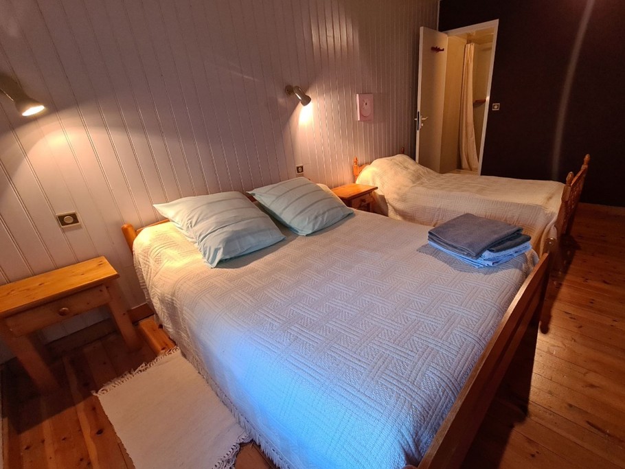 Chambre pour 3 personnes Le Logis des Granges, près de Surgères en Charente maritime