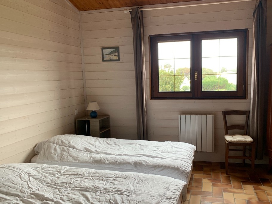 CHAMBRE ETAGE