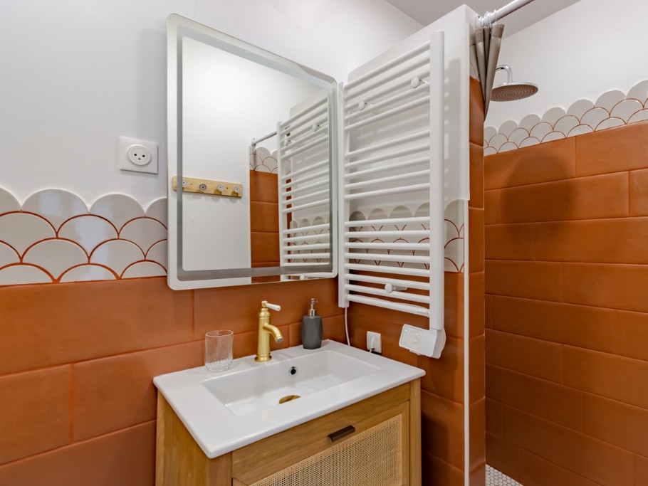 Salle d'eau chambre 4 MOULIN DE SIRAMON à St Céré Lot 46