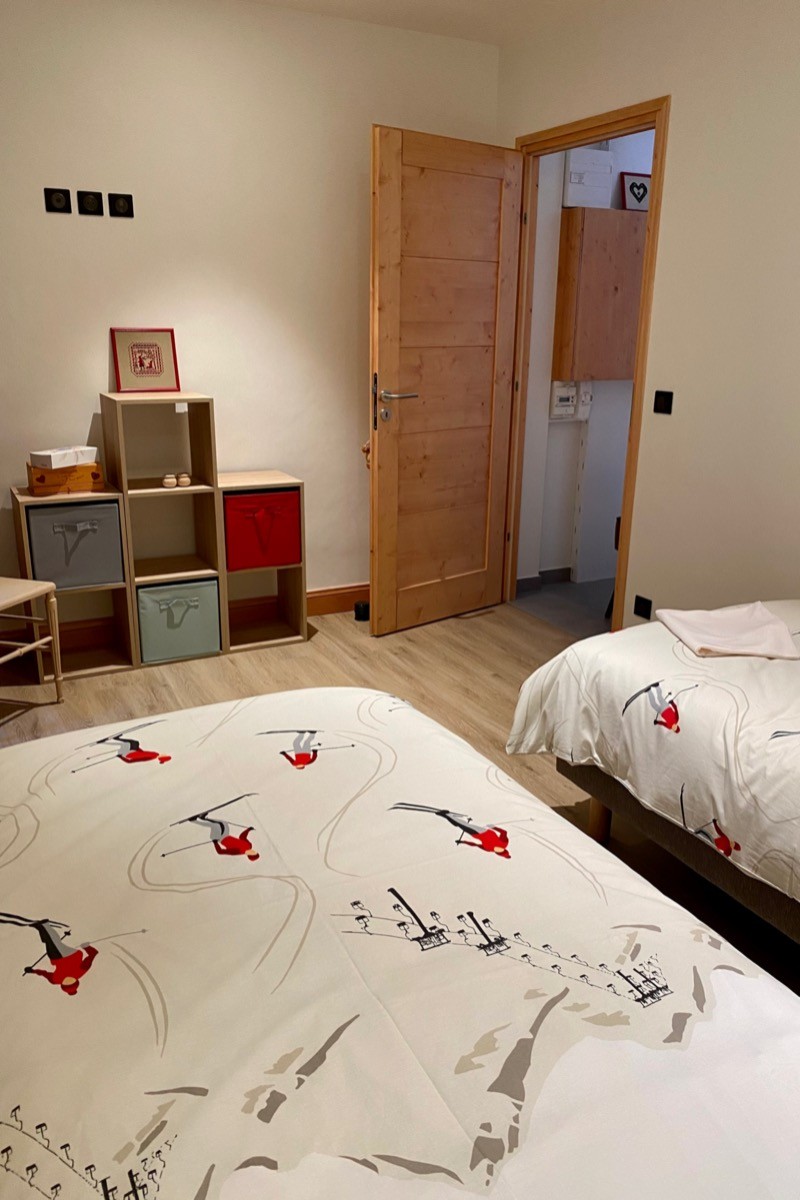 Chambre 3 : enfants,lits 90 sur 2 m, parfaite aussi pour 2 adultes