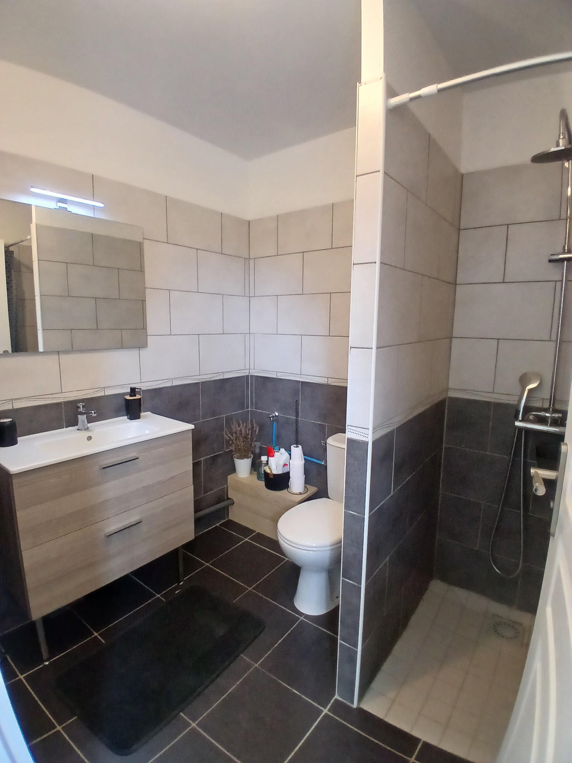 salle d'eau rez de chaussée