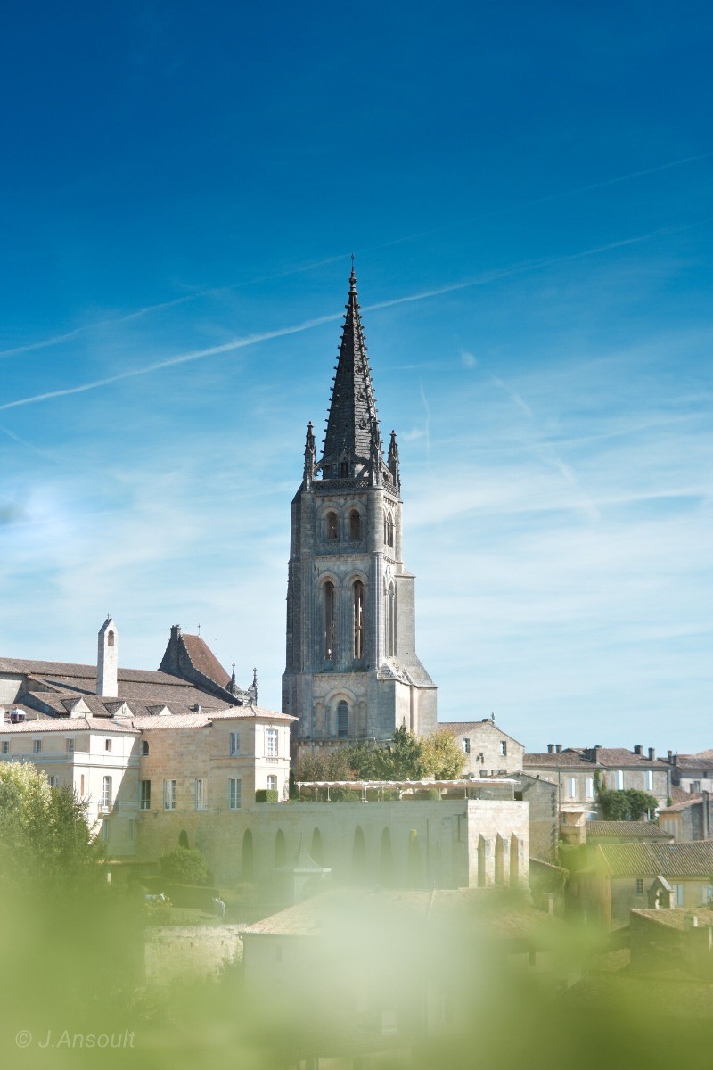 Saint Emilion proche de Tresses