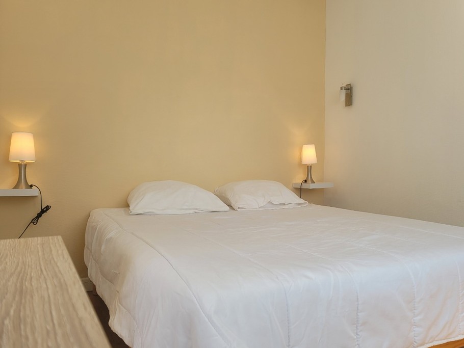 GUEDON, location, Clévacances, Binic, première chambre lit double