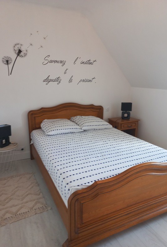 Clévacances - VILLA POUR 6 PERSONNES - VUE MER  - 5 MINUTES D'UN SITE MAGNIFIQUE - LANMODEZ