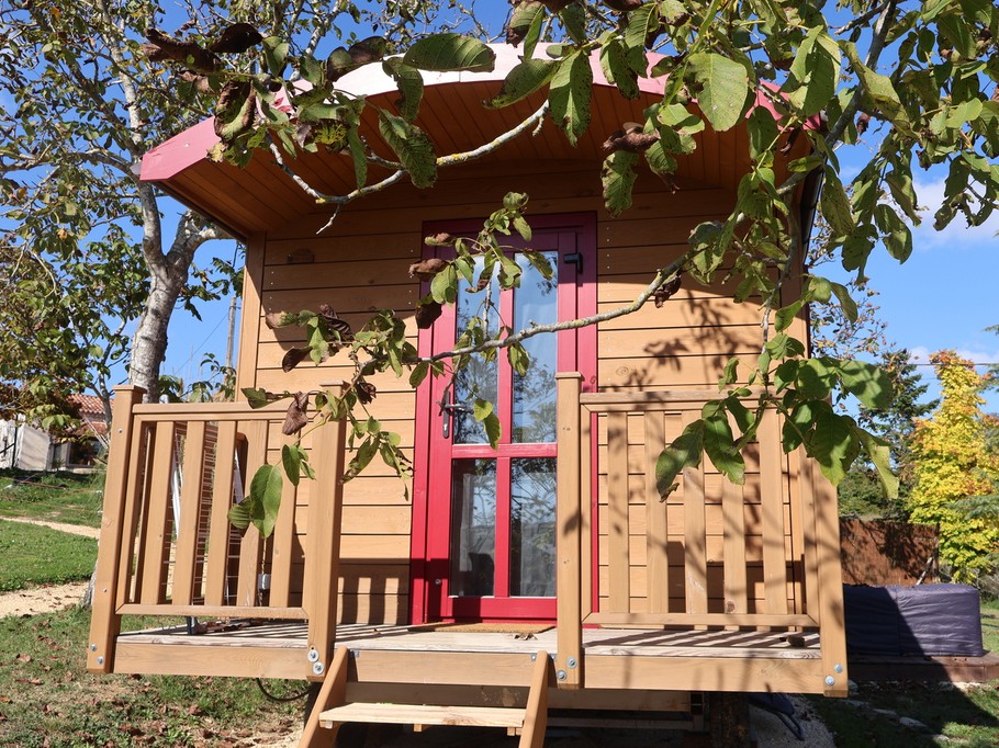 Roulottes & Spa - hébergements insolites - Terra Bulle Lot-et-Garonne