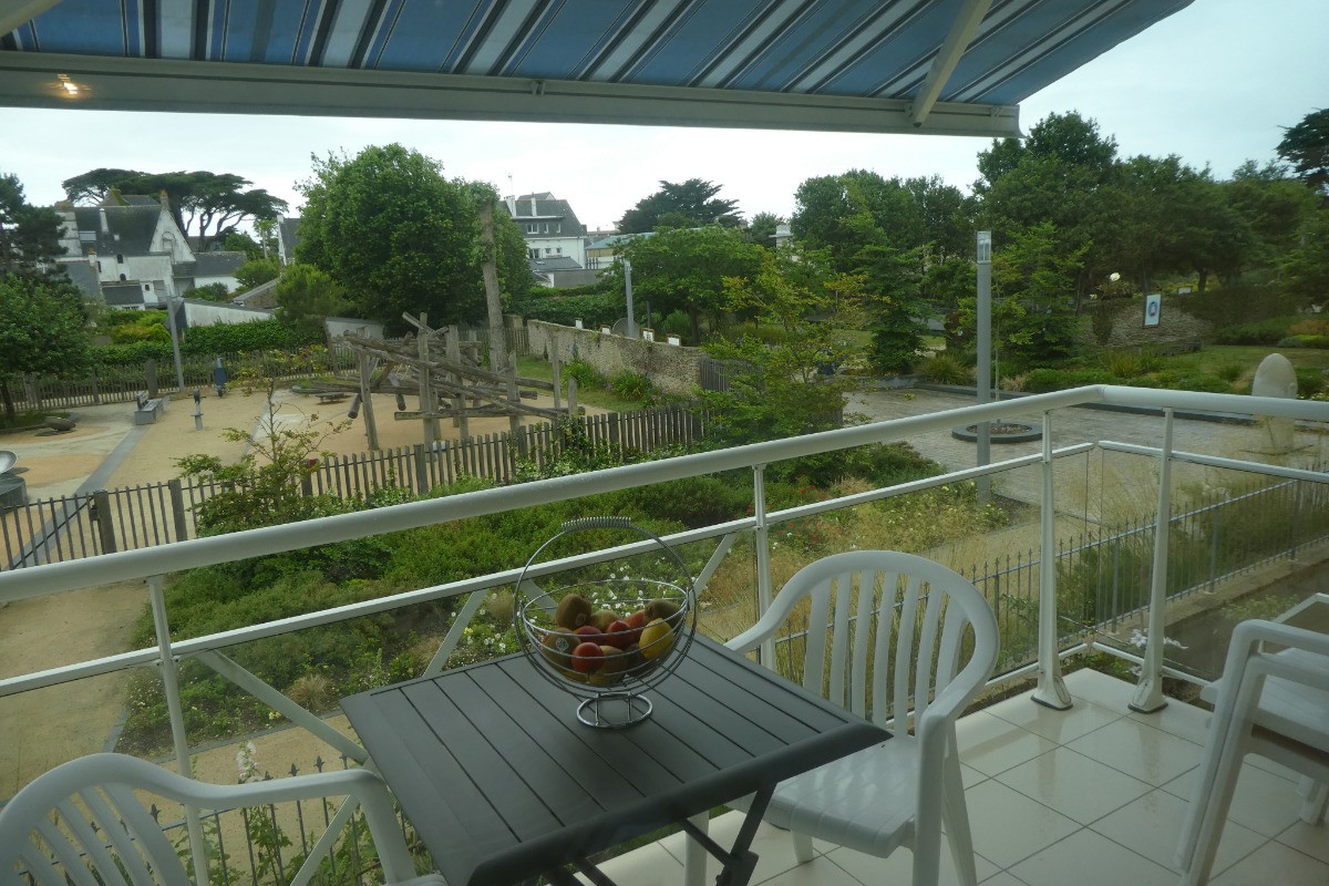 Vue sur le jardin de Brétinio