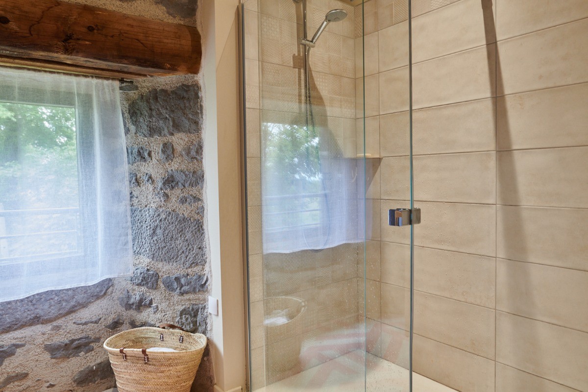 Salle de douche à l'italienne Suite Rose