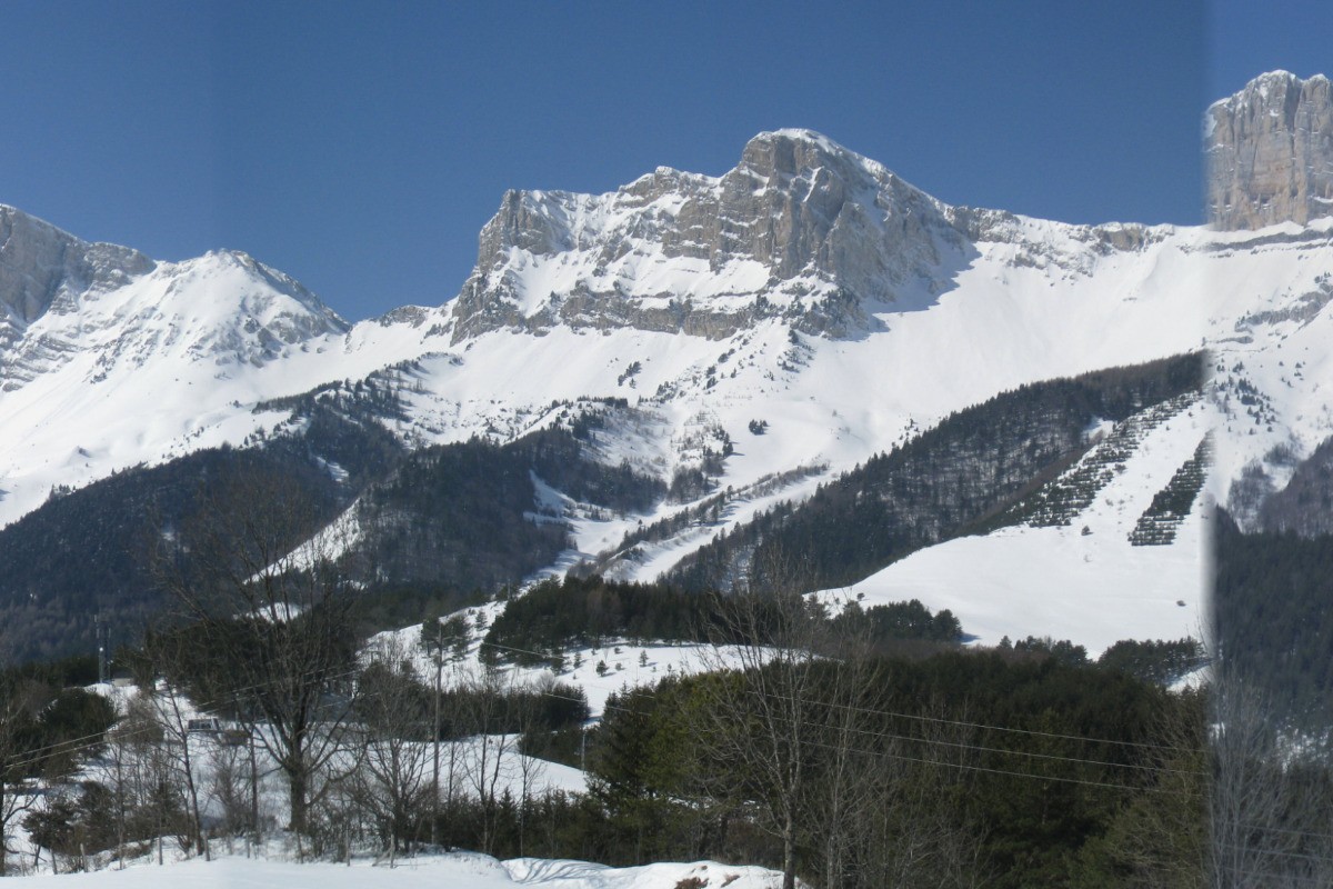 Gîte entre village et station de ski (Gresse en Vercors - Isère - massif du Vercors)