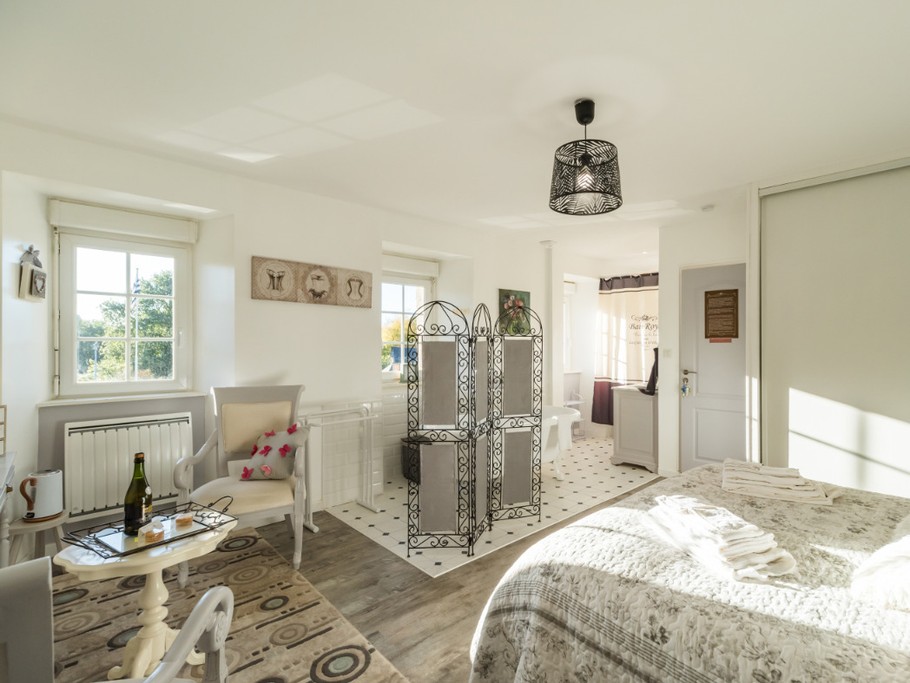 Blanche Romantisme d'Antan - Suite pour 2 personnes - Tonquédec - Côtes d'Armor - Bretagne - Clévacances