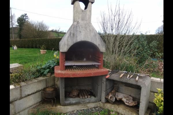 Location - Maison de vacances - Plaintel - Cour / Terrasse avec Barbecue
