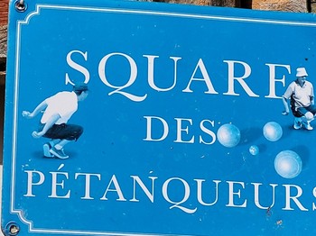 La piste de pétanque - Résidence La Clé des Sources Néris les Bains