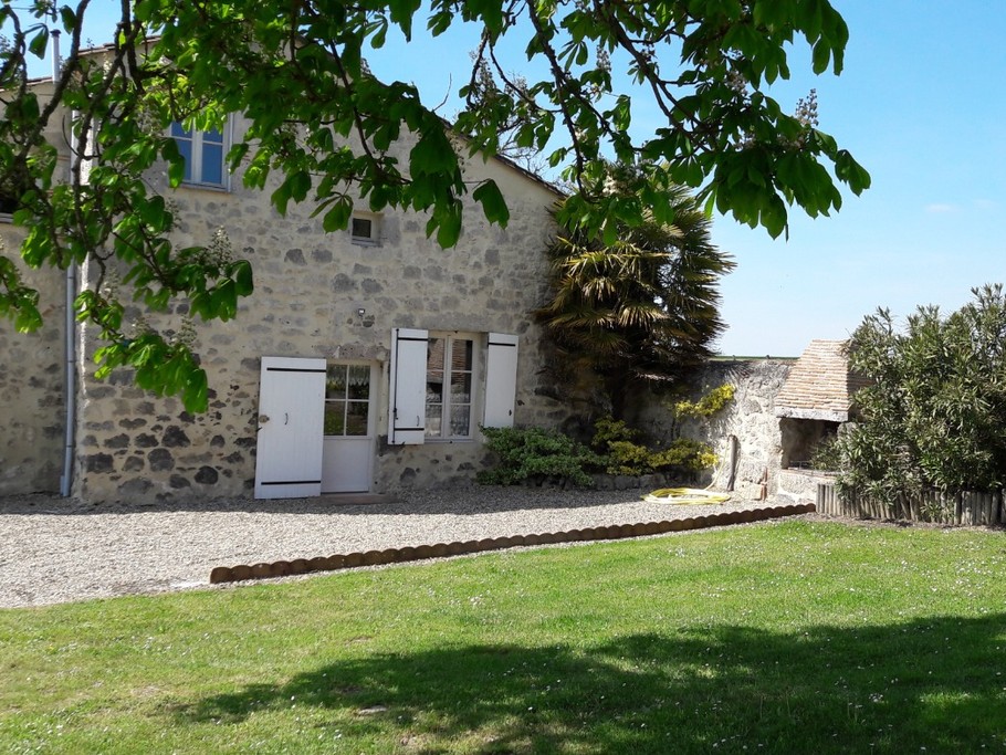 Entrée extérieure