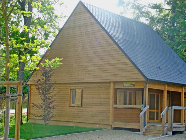 Chalets de la Besbre proche du Pal en Auvergne