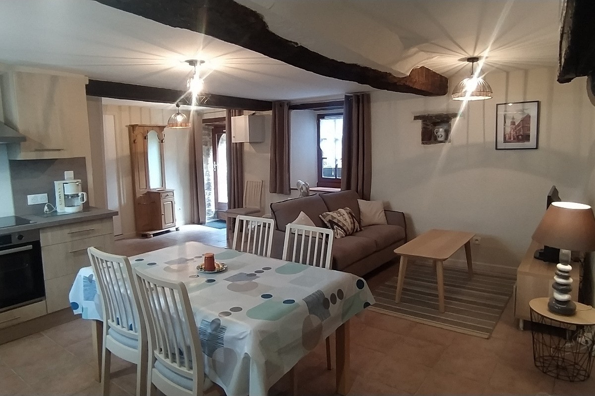 Location, Dinan, Appartement, 4 personnes, cité médiévale, vue salon