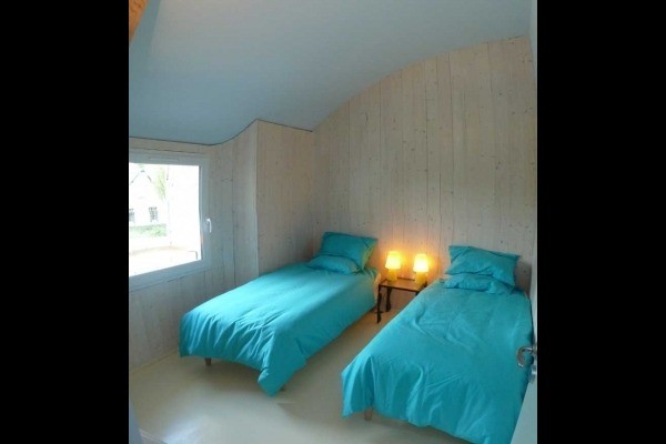 Gîte de la Villette - Gîte famille avec piscine intérieure chauffée et spa, pouvant accueillir 8 personnes en Creuse