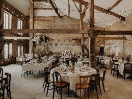 Salle de réception - Château-ferme d'Aboncourt