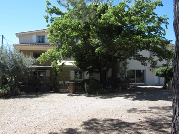 Le Jardin de Marraine.